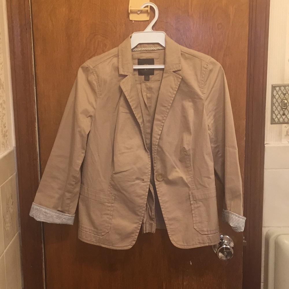 The limited casual suit jacket